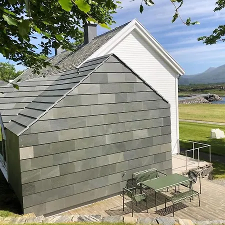 Apartment Storlauvoya The Atlantic Ocean Road *
