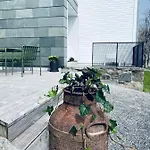 Storlauvoya The Atlantic Ocean Road Apartment Karvag
